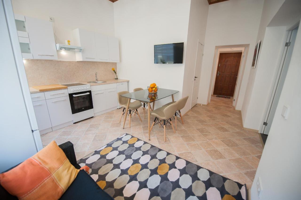 Romantic New 2 Bedroom Vilnius Best Location ภายนอก รูปภาพ