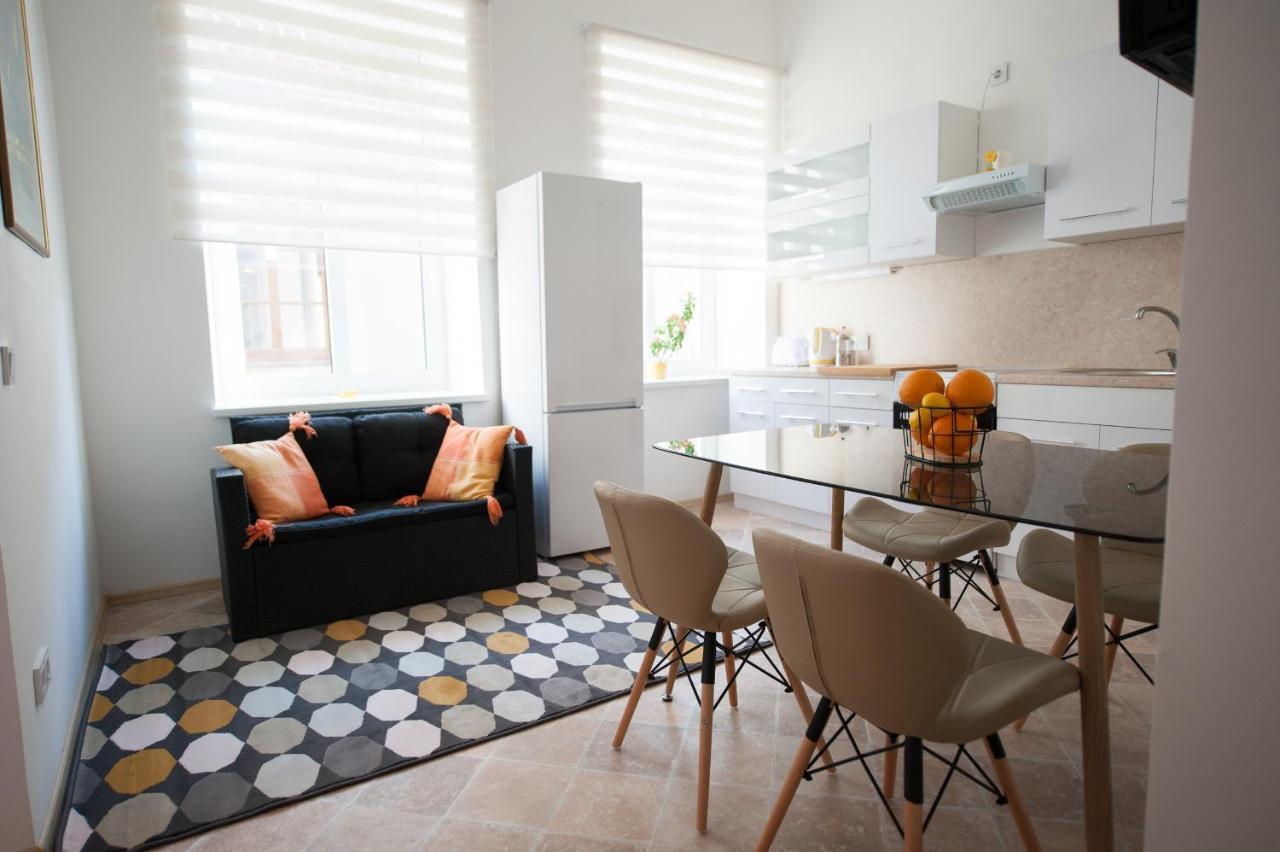 Romantic New 2 Bedroom Vilnius Best Location ภายนอก รูปภาพ
